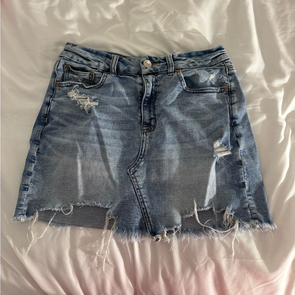 American Eagle Distressed Skirt